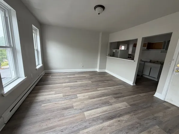 139 N 13 St, 139 N 13th St APT 2, Harrisburg, PA 17103