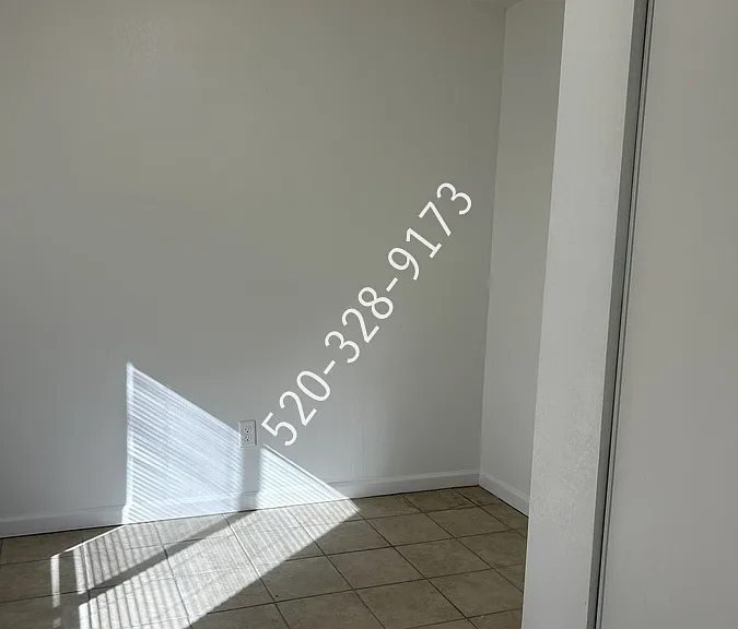 757 E Pastime Rd — Photo 12
