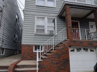 33 W 3rd St, Bayonne, NJ 07002