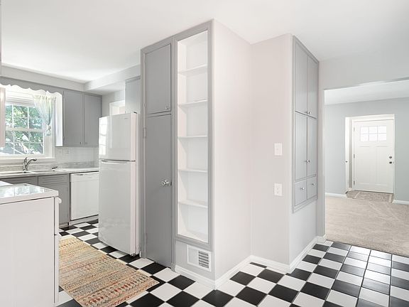 4th image of 1200 Orchard Ave