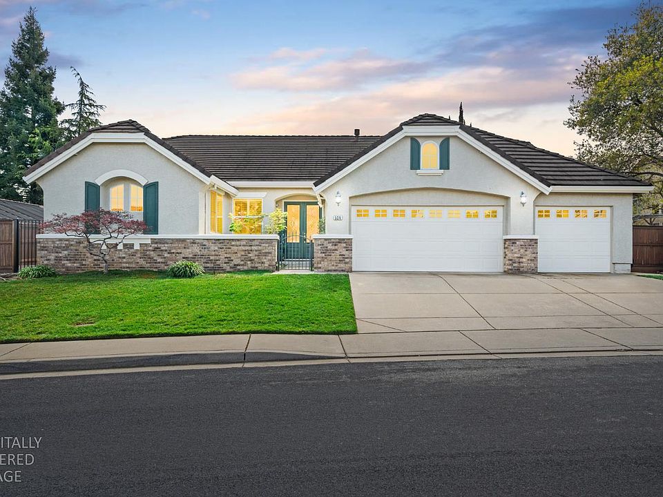 1st image of 534 Sawka Dr