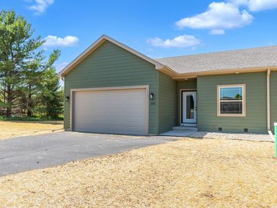 408 Mine Rd, Baraboo, WI, 53913