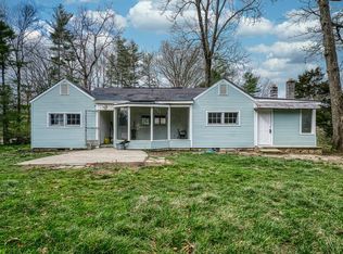 522 W Creston Rd, Crossville, TN 38571