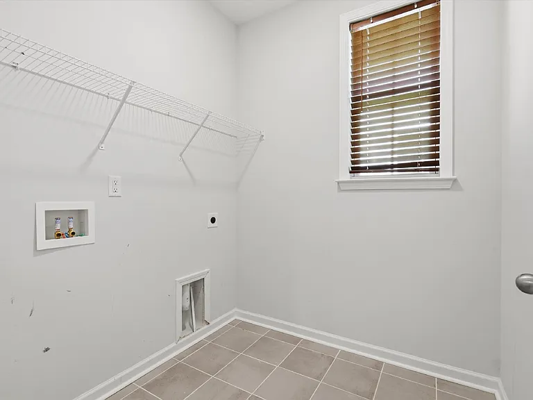 8646 Windsor Hill Blvd — Photo 26