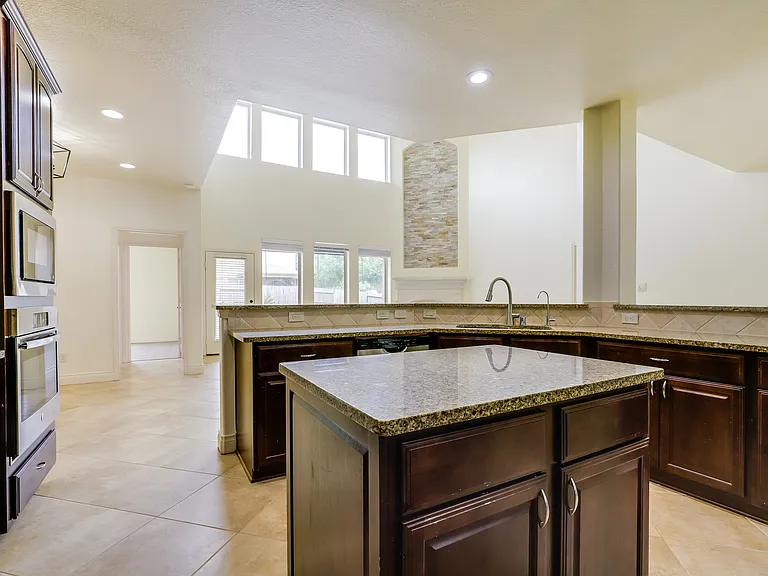3505 Harvest Moon Ln — Photo 20
