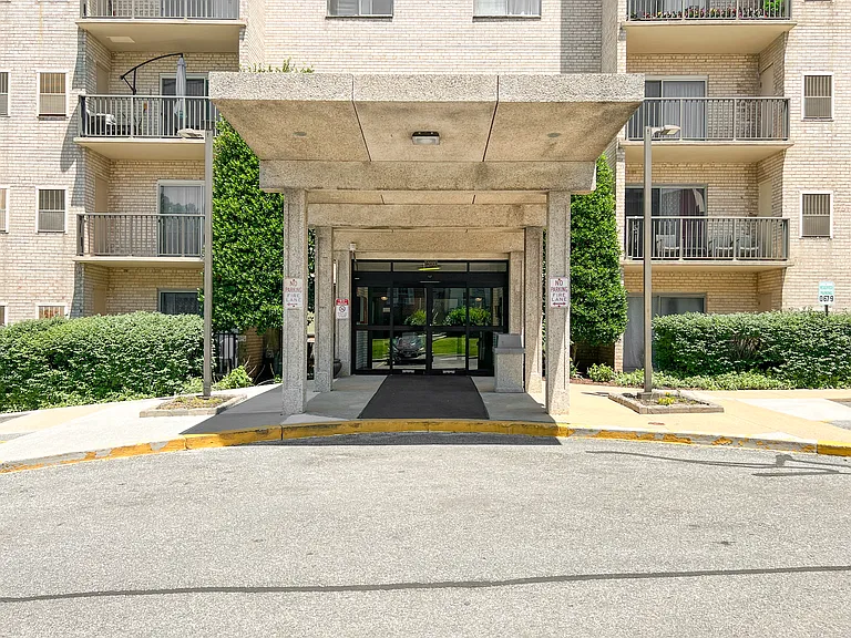 12001-315 Old Columbia Pike — Photo 19