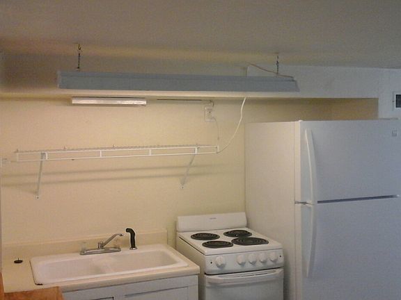 2nd image of 750 N 6th St