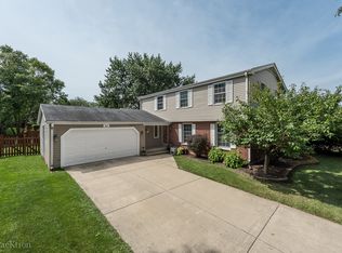 524 Iroquois Ave, Naperville, IL