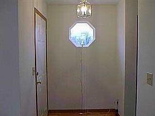 2nd image of 605 Fenview Dr #605