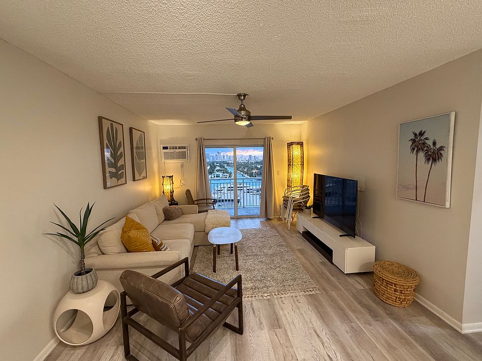 1st image of 200 S Birch Rd APT 1204