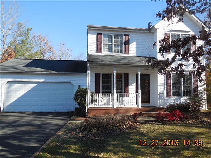 2nd image of 4412 Caven Ct N