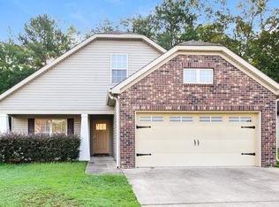 169 Stonebriar Dr, Calera, AL 35040