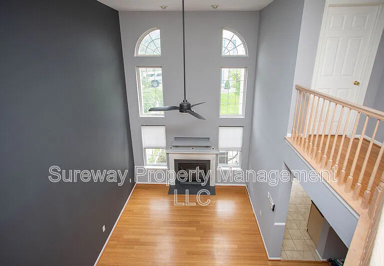 605 Doral Dr — Photo 18
