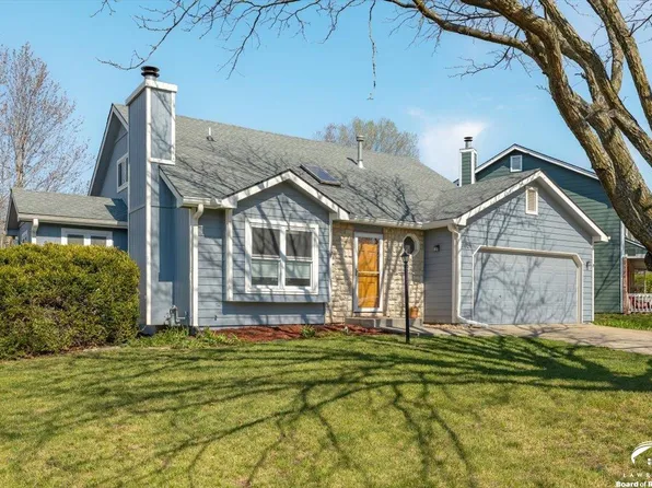 1029 Eldridge St, Lawrence, KS 66049