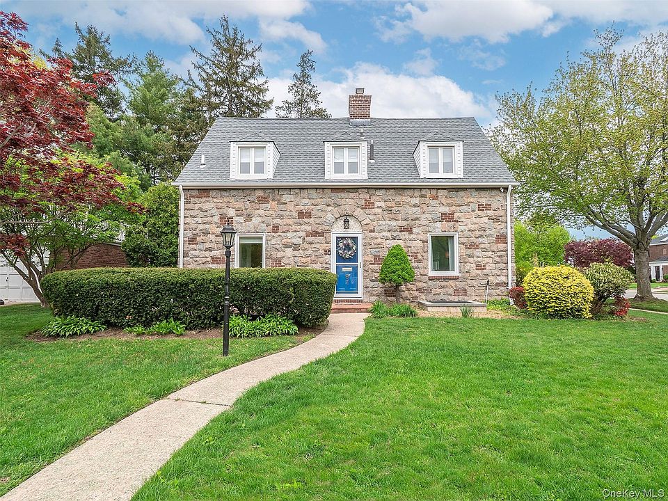 1st image of 81 Huntington Road