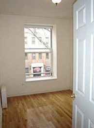 3rd image of 2400 Broadway