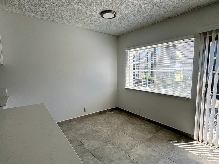 14413 Kittridge St #216 — Photo 3