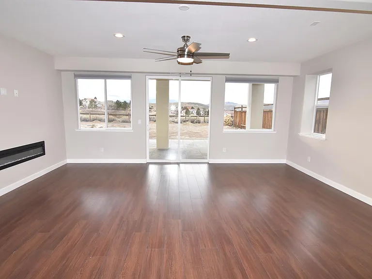 6141 Solstice Dr — Photo 20