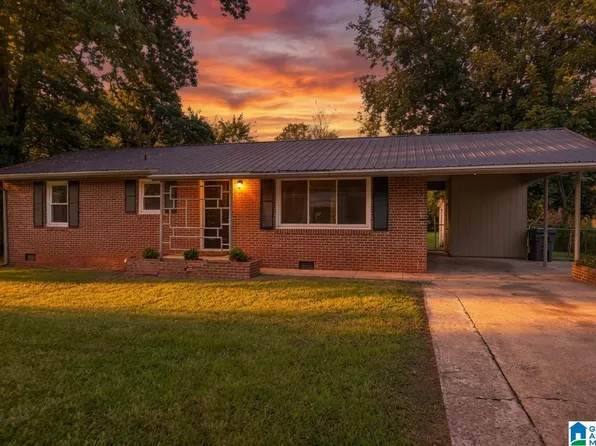 325 E Glade Rd, Anniston, AL 36206