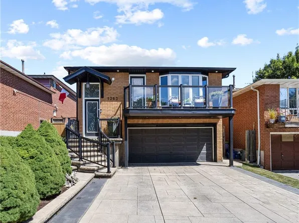 1363 Harmsworth Sq, Oakville, ON L6H 3E7