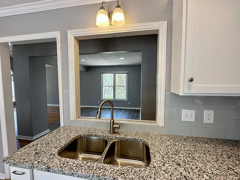 3220 Hickory Ridge Dr — Photo 14