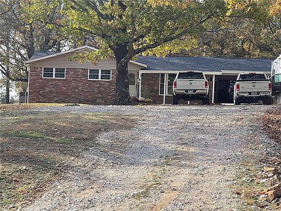 2nd image of 17419 S Highway 170