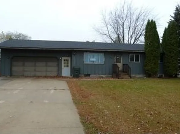 673 Centennial Ter S, Long Prairie, MN 56347