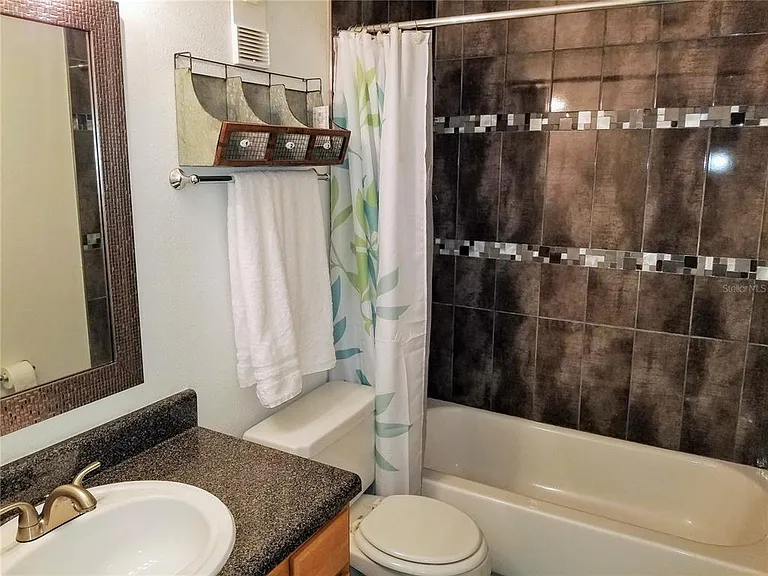 169 Pompano Dr SE — Photo 18