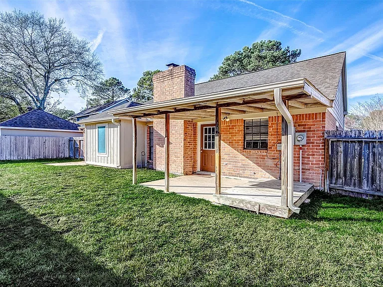 21623 Park Valley Dr — Photo 23