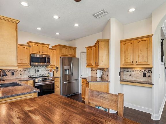 2nd image of 7340 Brightwaters Ct