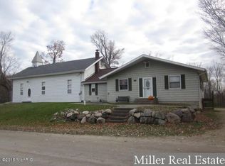 4010 Lacey Rd, Bellevue, MI 49021