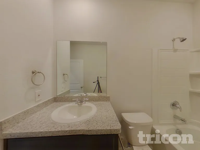 9216 Castorian Dr — Photo 13