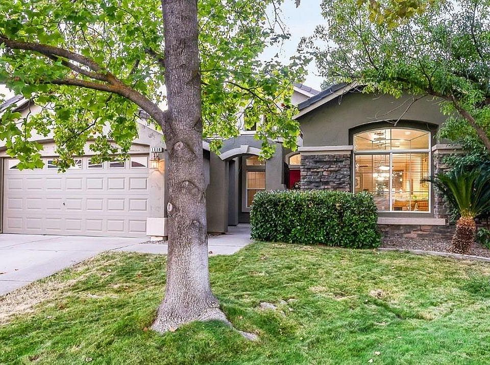 1st image of 1888 San Carlos Cir