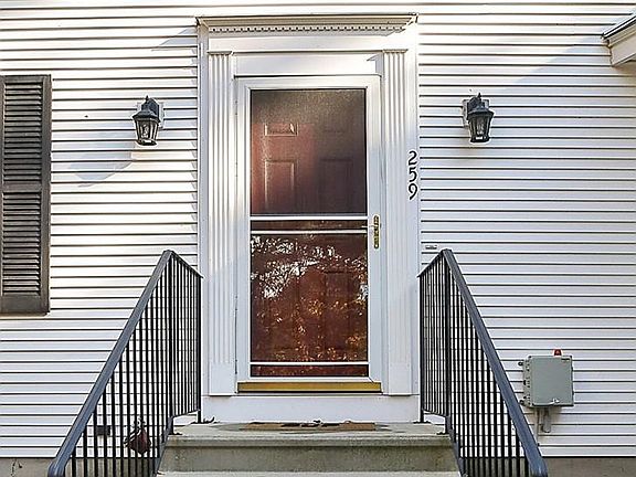 3rd image of 259 Granville Ln