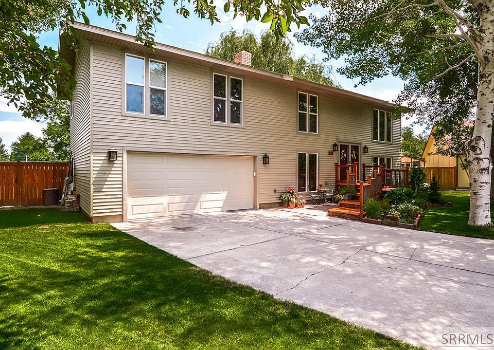 1st image of 2114 Enell St