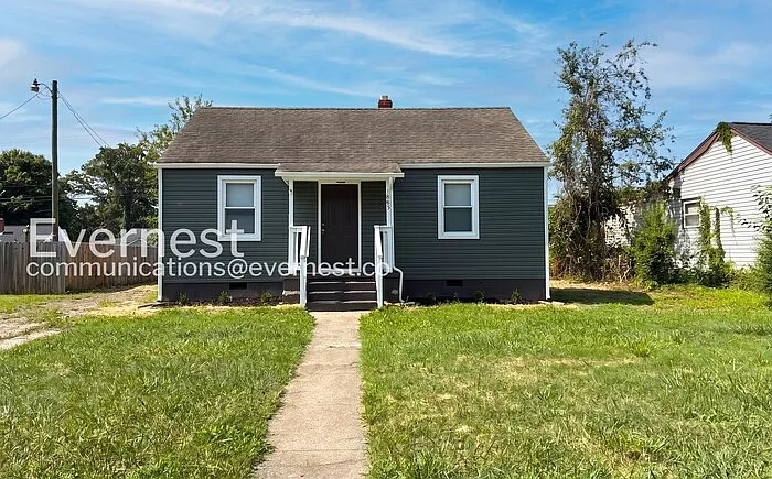 1903 Hobson Ln