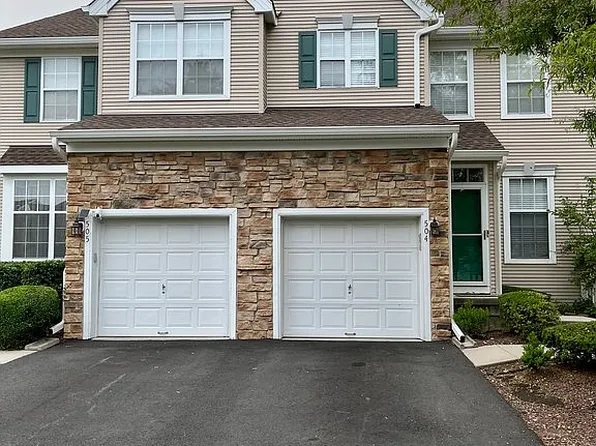 504 Yarrow Cir, Dayton, NJ 08810