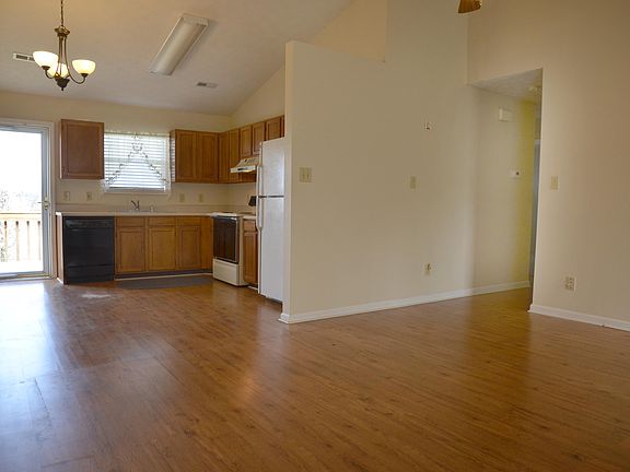 2nd image of 7726 Ashcroft Way
