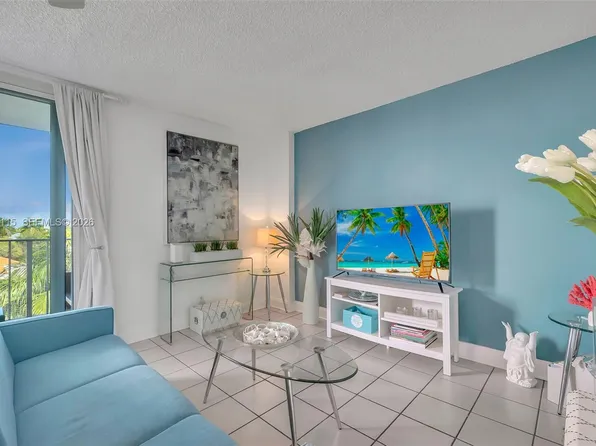 1731 SE 15th St APT 511, Fort Lauderdale, FL 33316