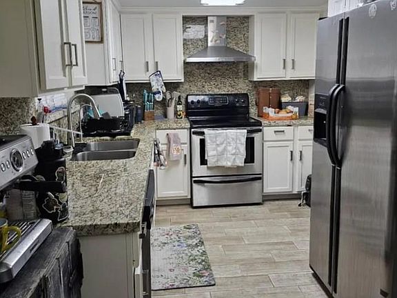 4th image of 401 Whalen Rd