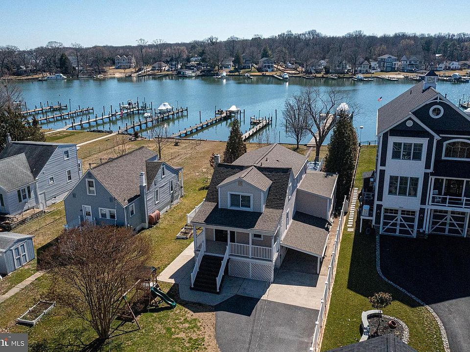 1st image of 3809 Clarks Point Rd