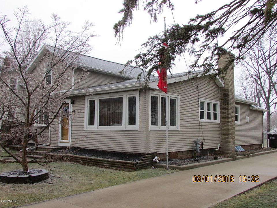 1st image of 40 Reading Ave