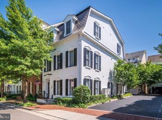 712 Miller La, Alexandria, VA 22314