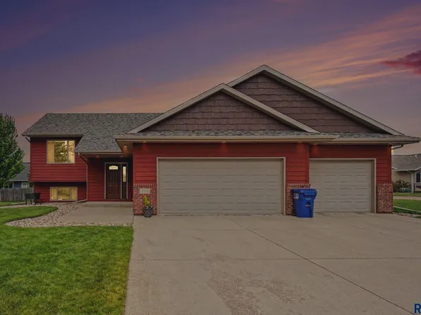 101 S Summer Ave, Brandon, SD 57005