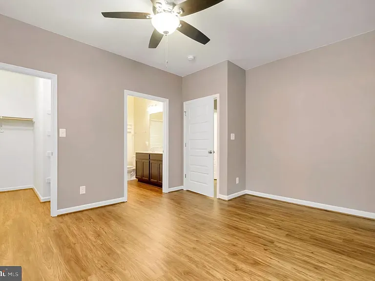 106 Ridgeway St — Photo 5