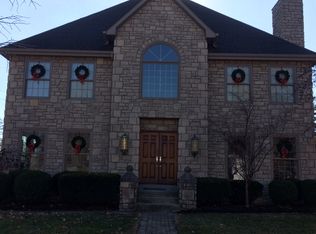 1827 Stanford Rd, Columbus, OH 43212