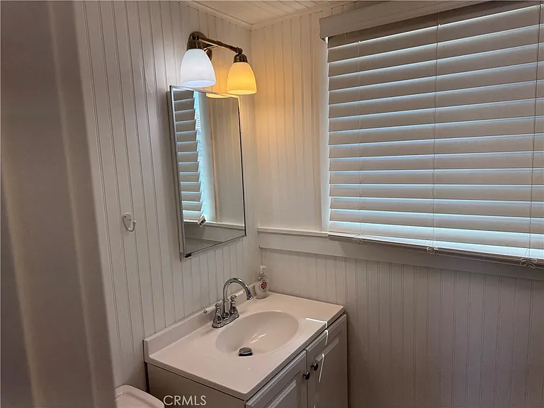1398 Seacoast Dr #A — Photo 22