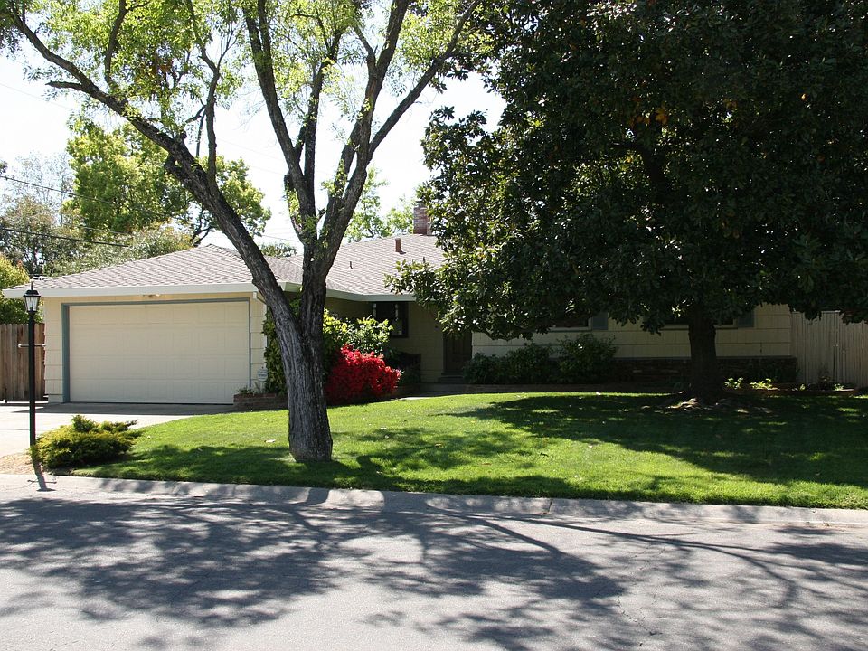 Beautiful Arden Park Vista Home