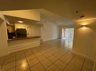 2103 Renaissance Blvd APT 306, Hollywood, FL 33025