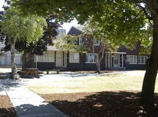 901 N 177th St, Shoreline, WA 98133